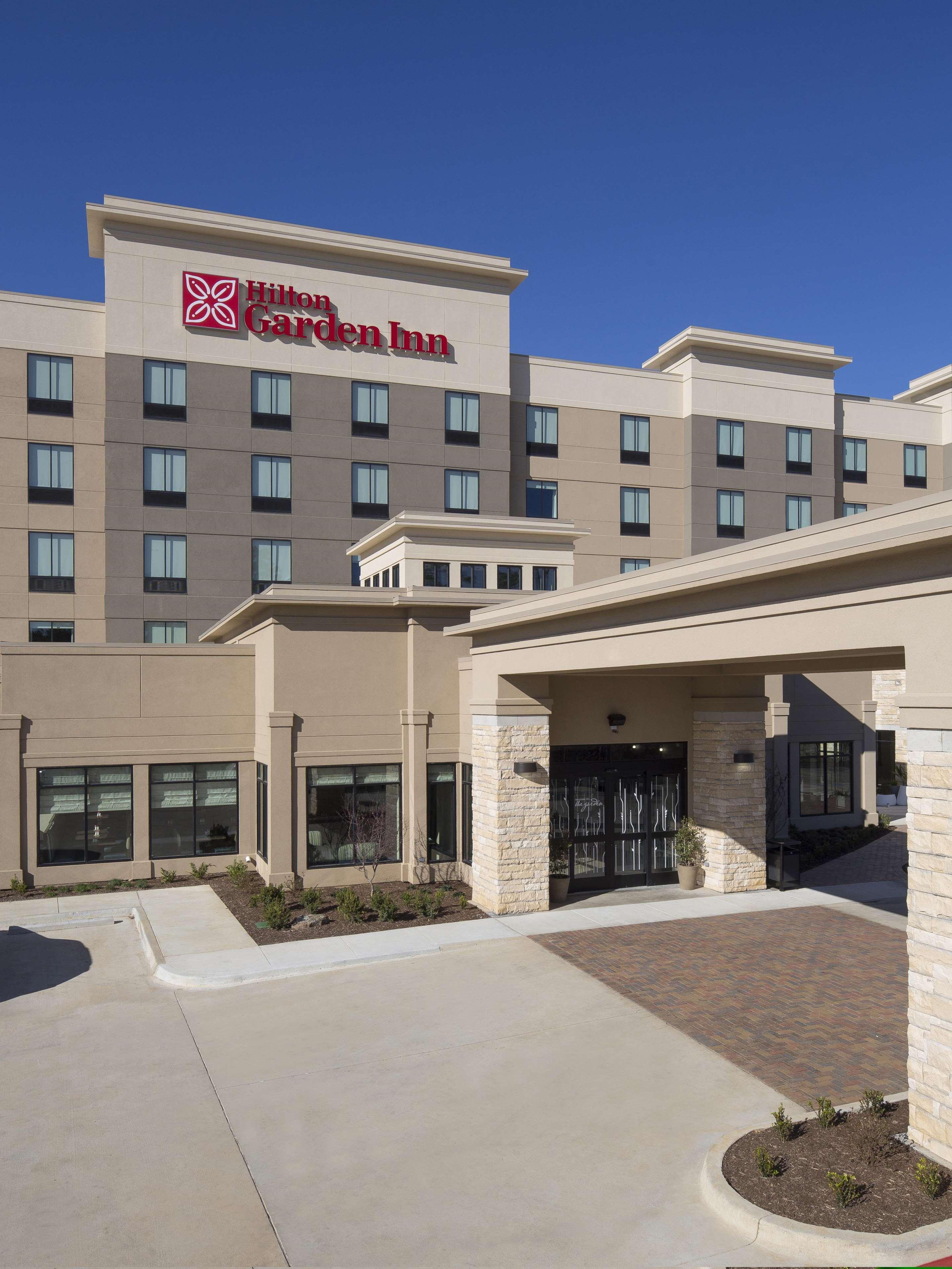 Longview Hilton Garden Inn Buitenkant foto
