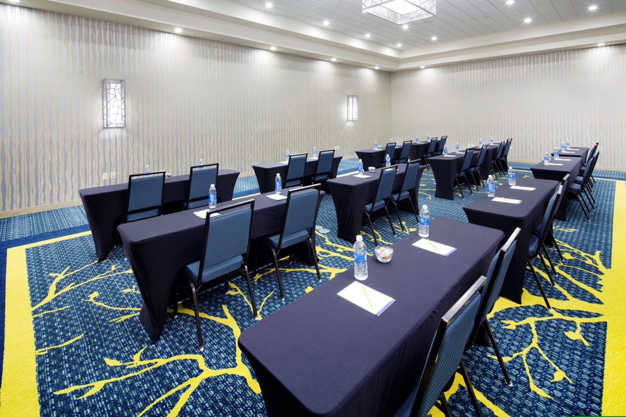 Longview Hilton Garden Inn Buitenkant foto