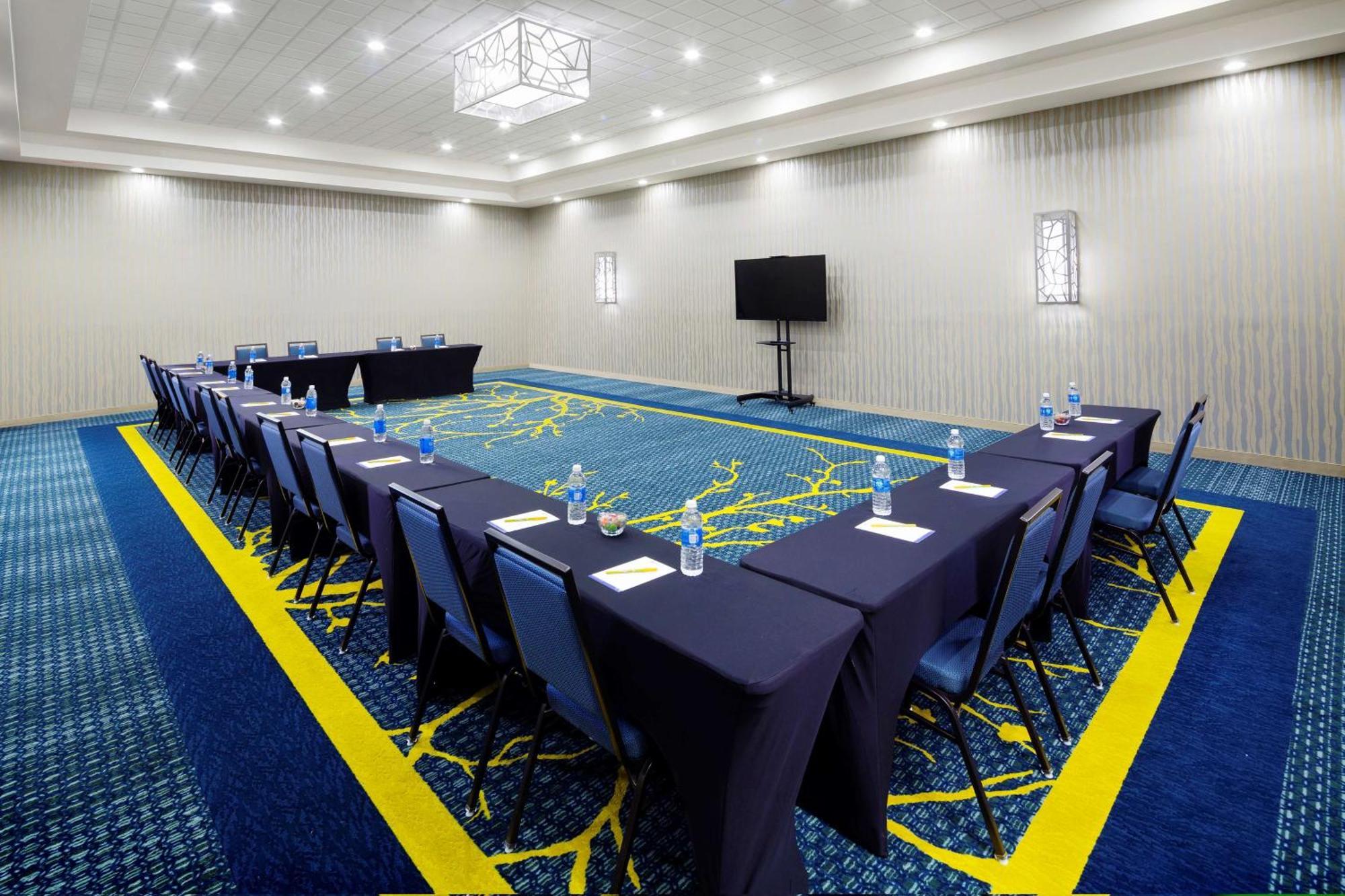 Longview Hilton Garden Inn Buitenkant foto